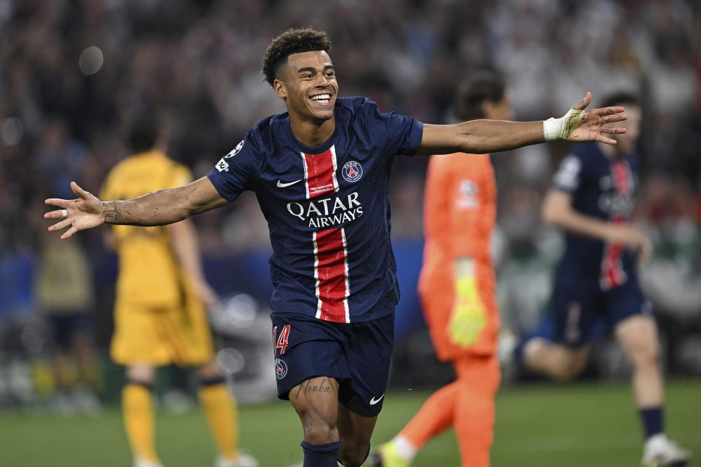 韩媒爆料：将在明年LCK杯中试点“教练语音”